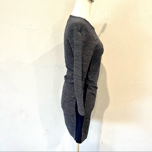 Marine Layer Marled Navy Blue Stretch Knit Dress
Size XS - Picture 9 of 16